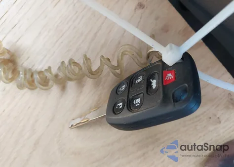 2011 Honda Odyssey Ex-L z USA, uszkodzony, nr VIN 5FNRL5H60BB007930